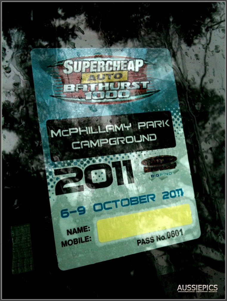 V8 Supercar shots from Bathurst 2011 : McPhillamy Park Campground Car Pass. 