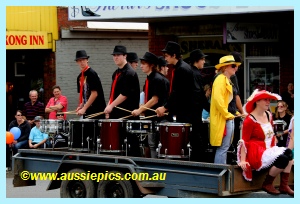 Drouin Secondary College drummers